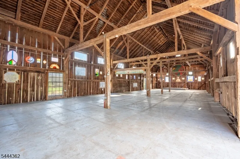134 Drew Rd Vernon, NJ 07461