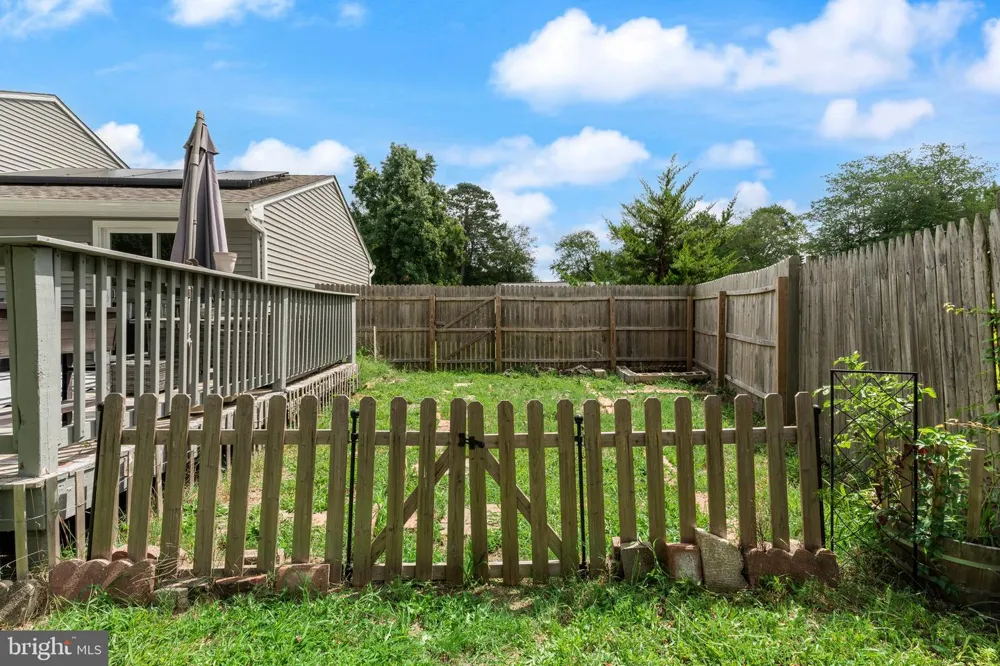 5913 MAPLE DRIVE Mays Landing, NJ 08330