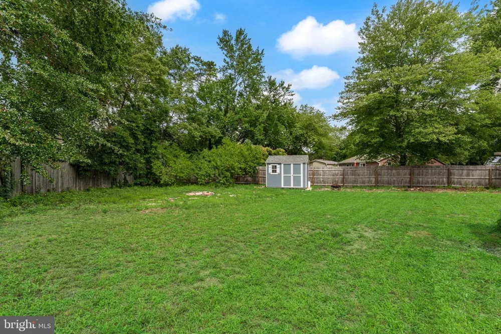 5913 MAPLE DRIVE Mays Landing, NJ 08330