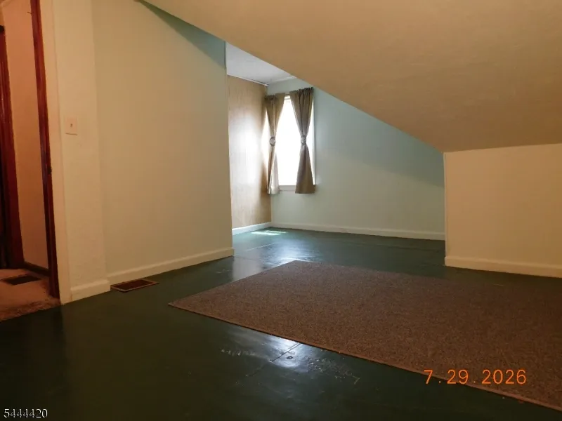 537 John Mitchell Ave Phillipsburg Town, NJ 08865