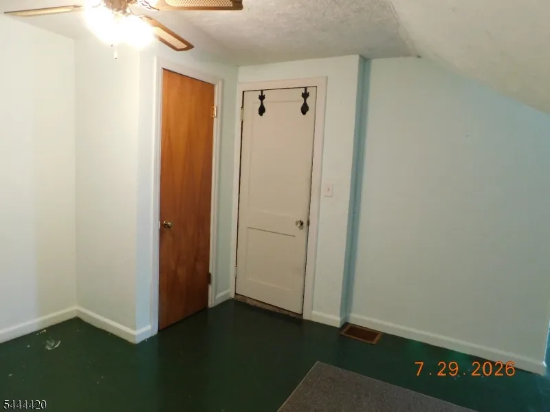 537 John Mitchell Ave Phillipsburg Town, NJ 08865