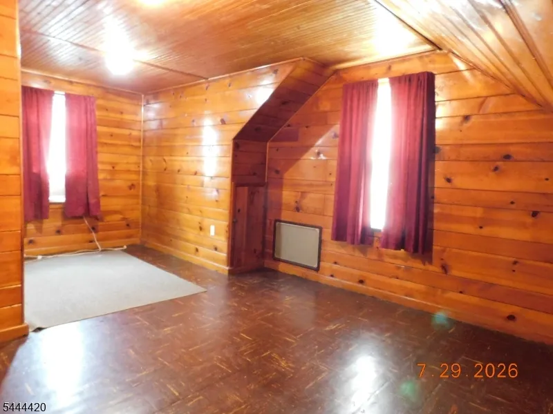 537 John Mitchell Ave Phillipsburg Town, NJ 08865