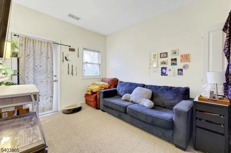 520 Victor St #8 Unit 8 Saddle Brook, NJ 07663