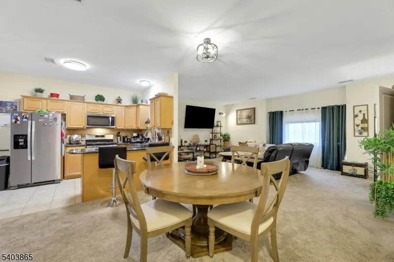 520 Victor St #8 Unit 8 Saddle Brook, NJ 07663