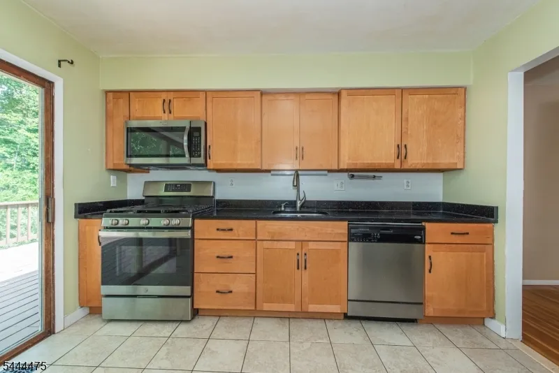29 Downstream Dr Mount Olive, NJ 07836