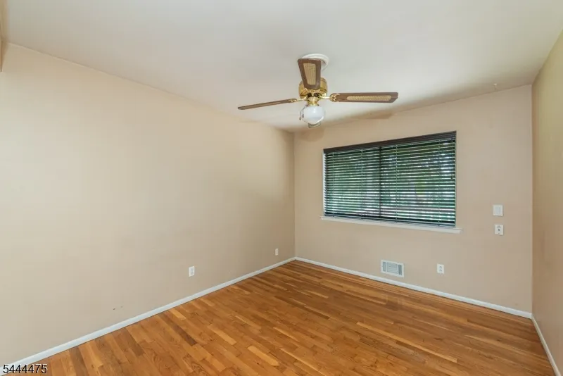 29 Downstream Dr Mount Olive, NJ 07836