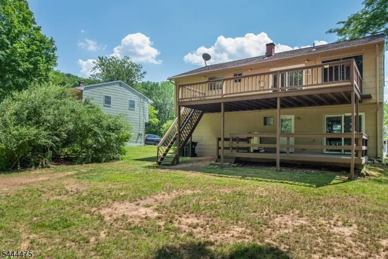 29 Downstream Dr Mount Olive, NJ 07836