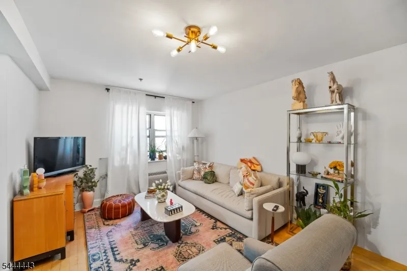 70 S Munn Ave #401 Unit 401 East Orange City, NJ 07018