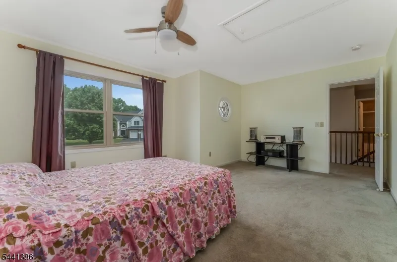 16 Woodland Ter Bloomsbury, NJ 08804