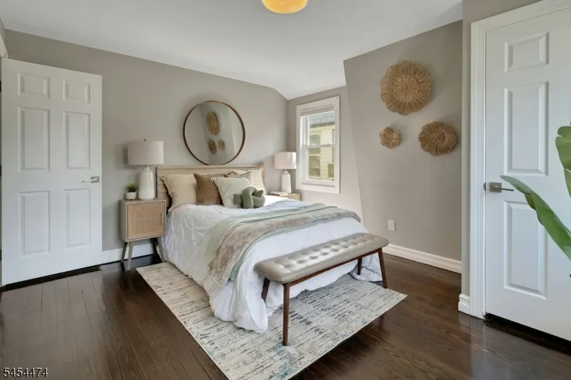 30 Tichenor Pl Montclair, NJ 07042