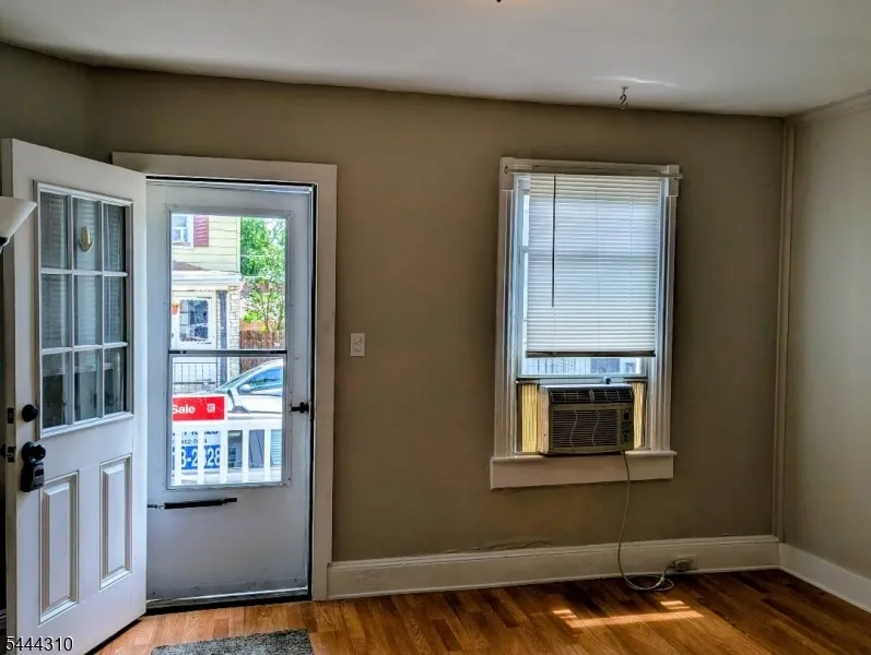 13 Lewis St Phillipsburg Town, NJ 08865