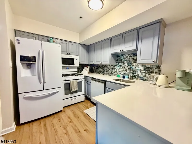 51 Smith St #C Unit C Irvington, NJ 07111