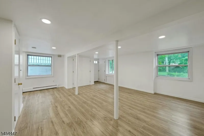 416 Lakeview Ave Ringwood, NJ 07456
