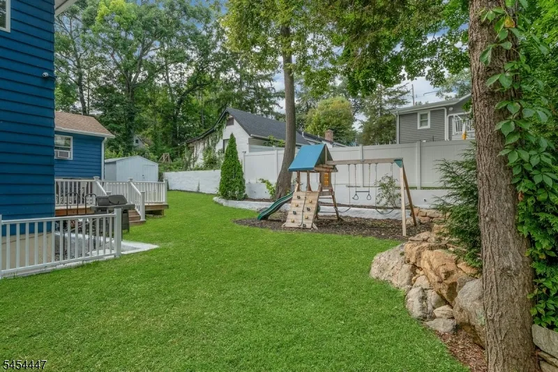 416 Lakeview Ave Ringwood, NJ 07456
