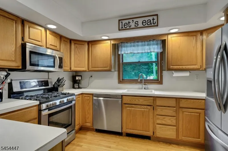 416 Lakeview Ave Ringwood, NJ 07456