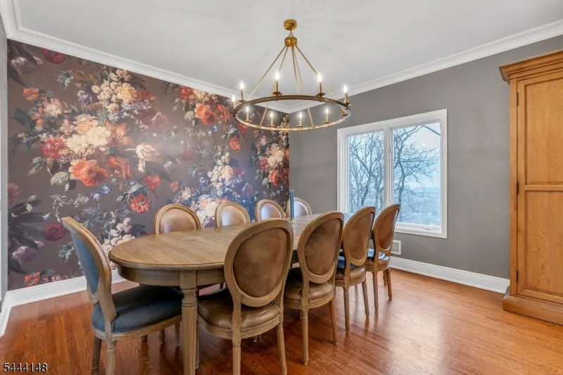18 BAYVIEW TERRACE Green Brook, NJ 08812