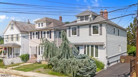 49 Broad St