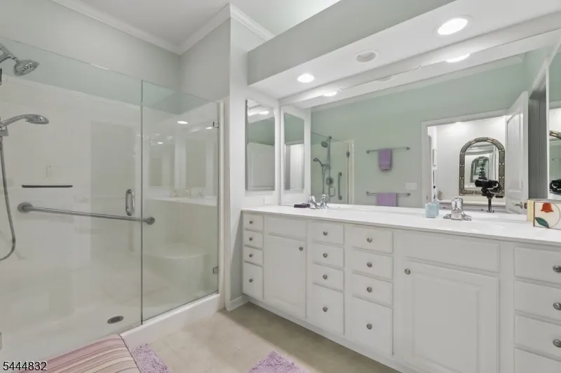 7118 Warrens Way #118 Unit 118 Wanaque, NJ 07465