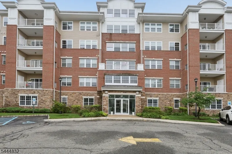 7118 Warrens Way #118 Unit 118 Wanaque, NJ 07465