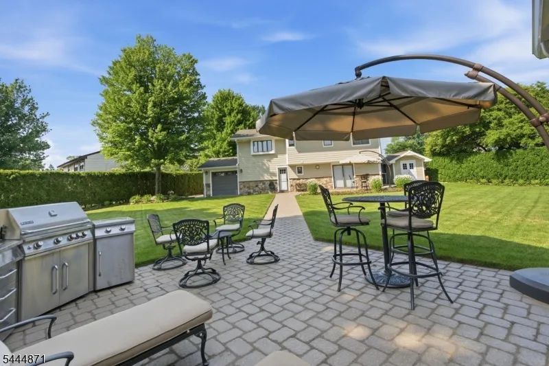 1453 Tooz Pl South Plainfield, NJ 07080