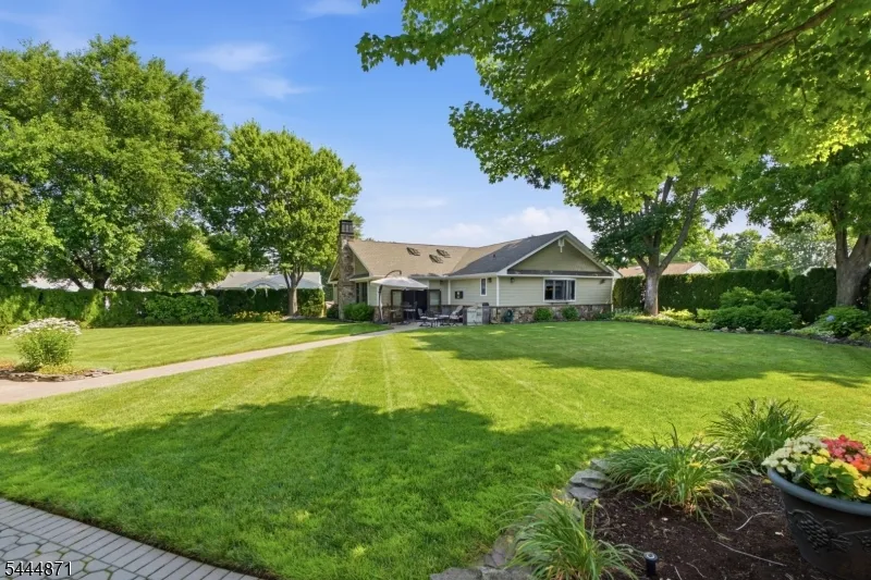 1453 Tooz Pl South Plainfield, NJ 07080