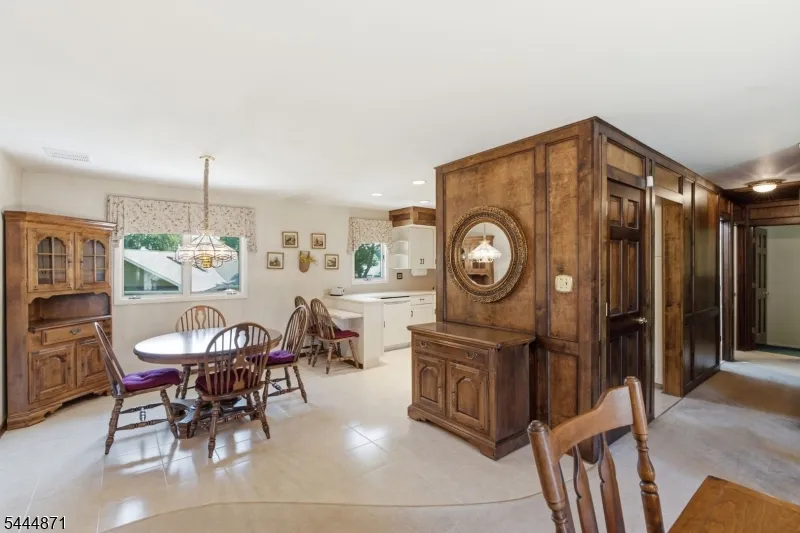 1453 Tooz Pl South Plainfield, NJ 07080