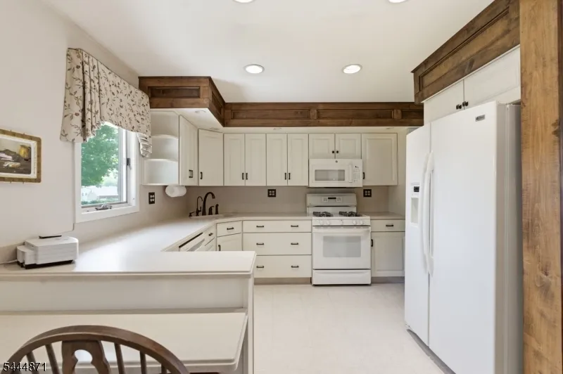 1453 Tooz Pl South Plainfield, NJ 07080