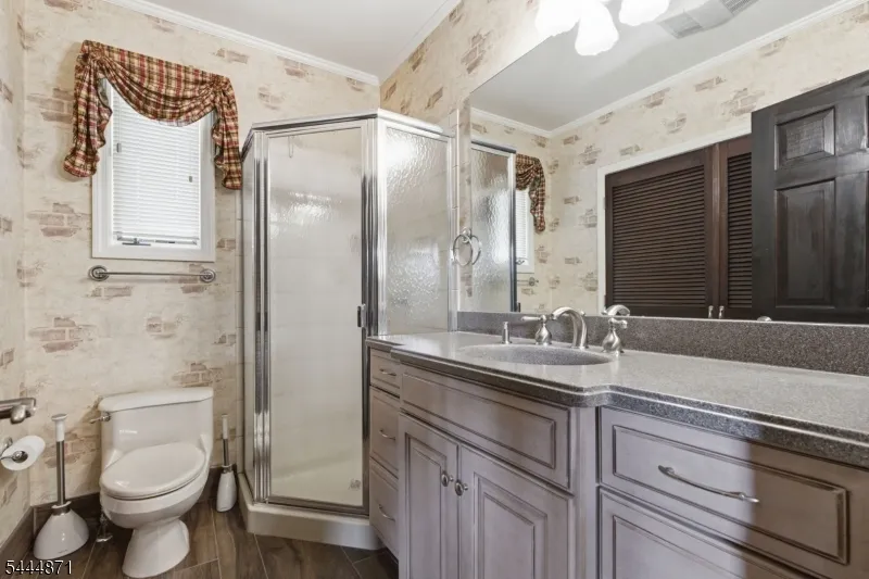 1453 Tooz Pl South Plainfield, NJ 07080