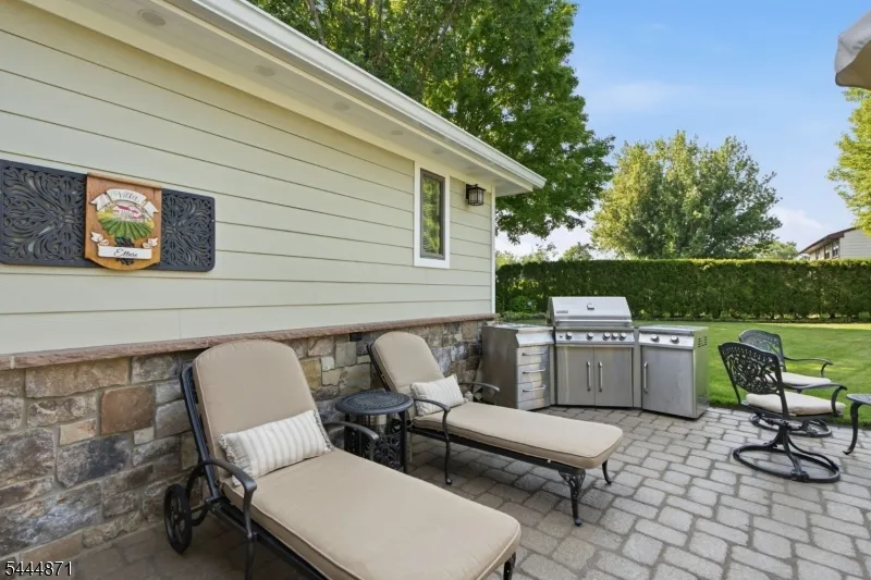 1453 Tooz Pl South Plainfield, NJ 07080