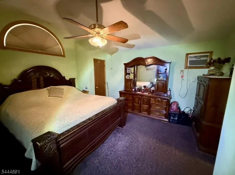 24 Beardslee Rd Millstone, NJ 08844