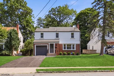 23 Buckingham Rd