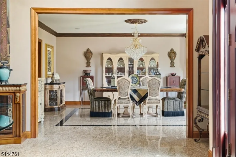 1 WIMBLEDON COURT Cedar Grove, NJ 07009