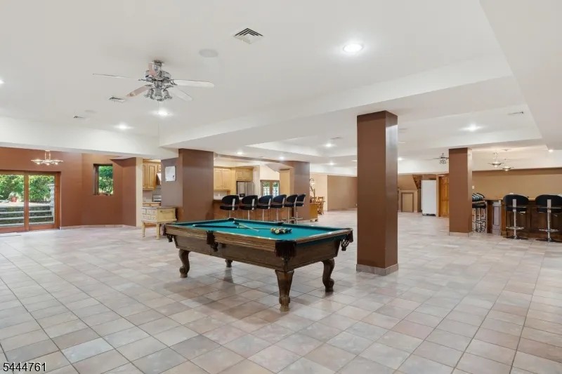 1 WIMBLEDON COURT Cedar Grove, NJ 07009