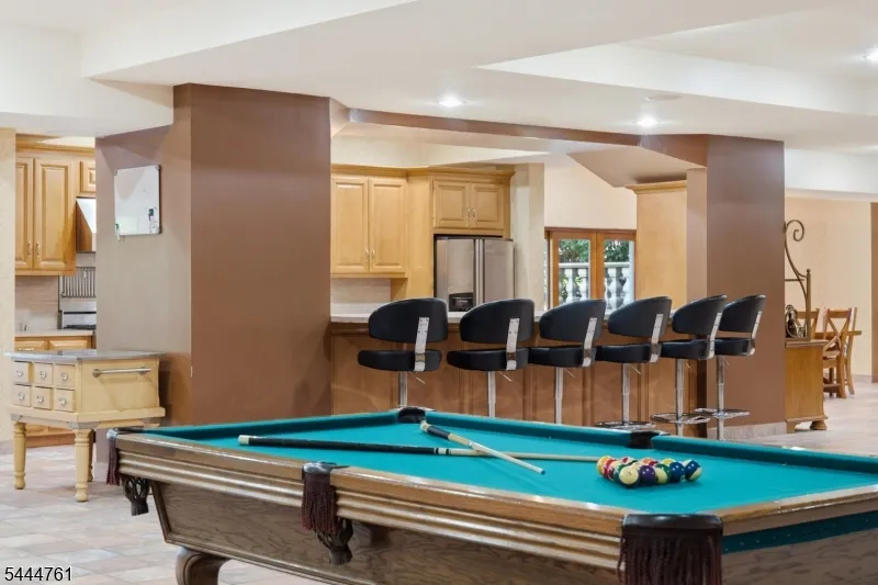 1 WIMBLEDON COURT Cedar Grove, NJ 07009