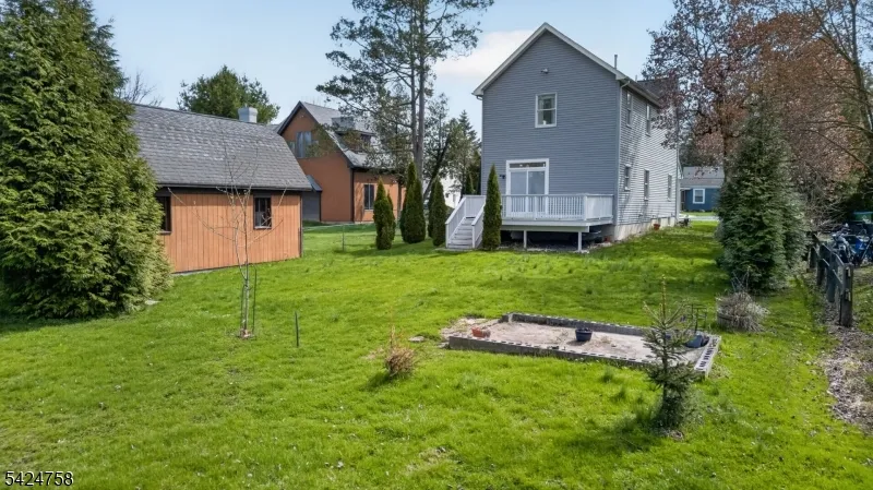 311 Hunt Ave Pohatcong, NJ 08865