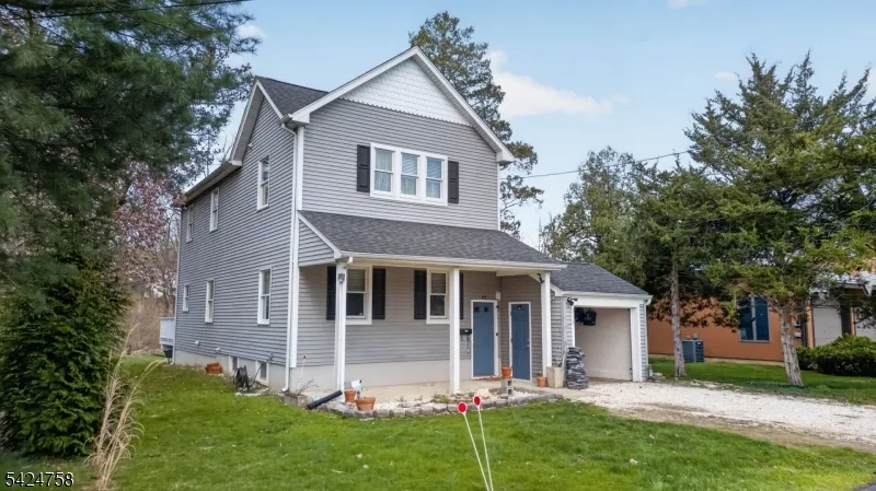 311 Hunt Ave Pohatcong, NJ 08865