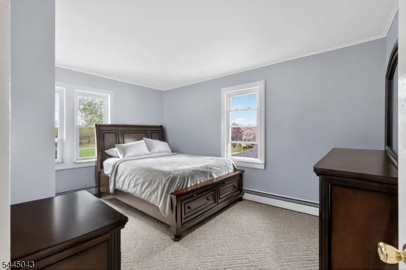 2 Lillian Ter Woodbridge, NJ 07095