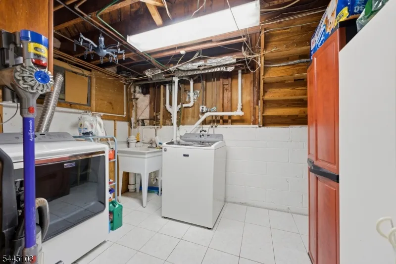 789 Mitchell Ave Union, NJ 07083
