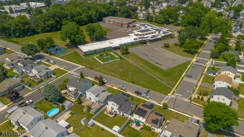 789 Mitchell Ave Union, NJ 07083