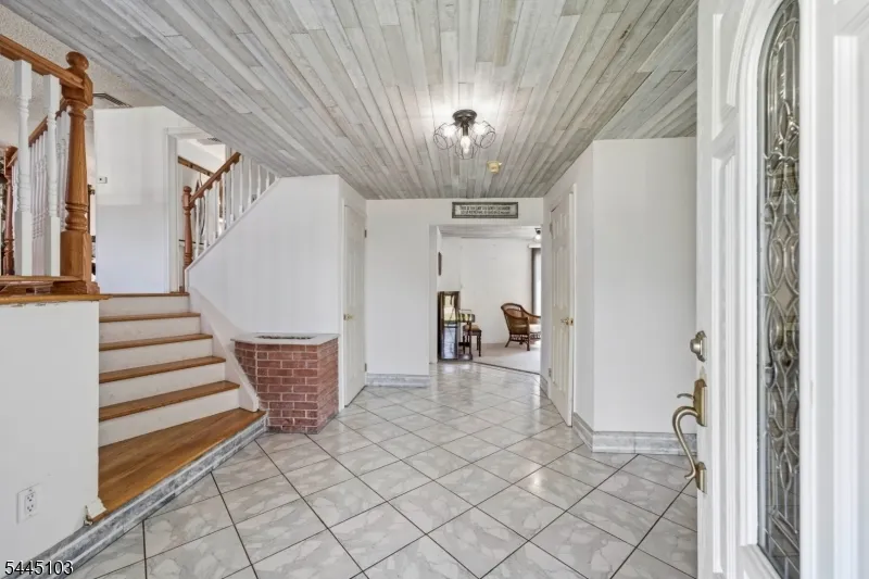 789 Mitchell Ave Union, NJ 07083