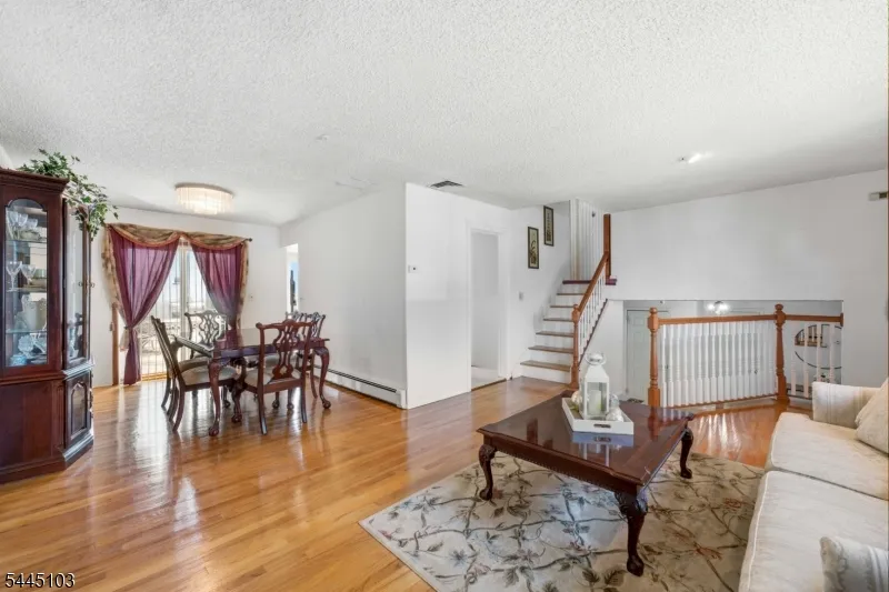 789 Mitchell Ave Union, NJ 07083