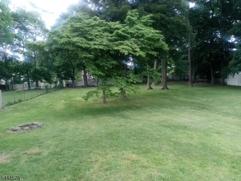 1385 Belleview Ave Plainfield City, NJ 07060