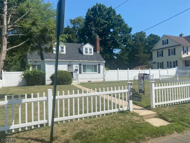 1385 Belleview Ave Plainfield City, NJ 07060