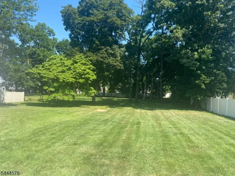 1385 Belleview Ave Plainfield City, NJ 07060
