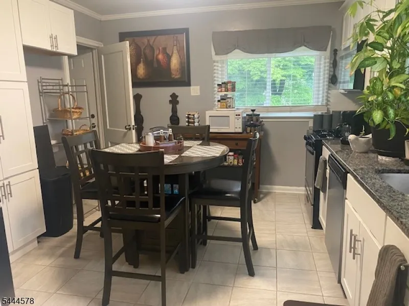 1385 Belleview Ave Plainfield City, NJ 07060