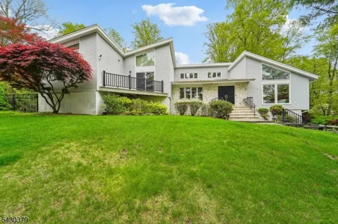 8 Union Hill Rd