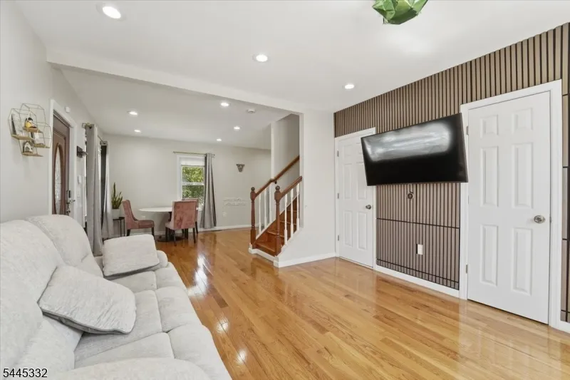 409 Hancock St South Plainfield, NJ 07080
