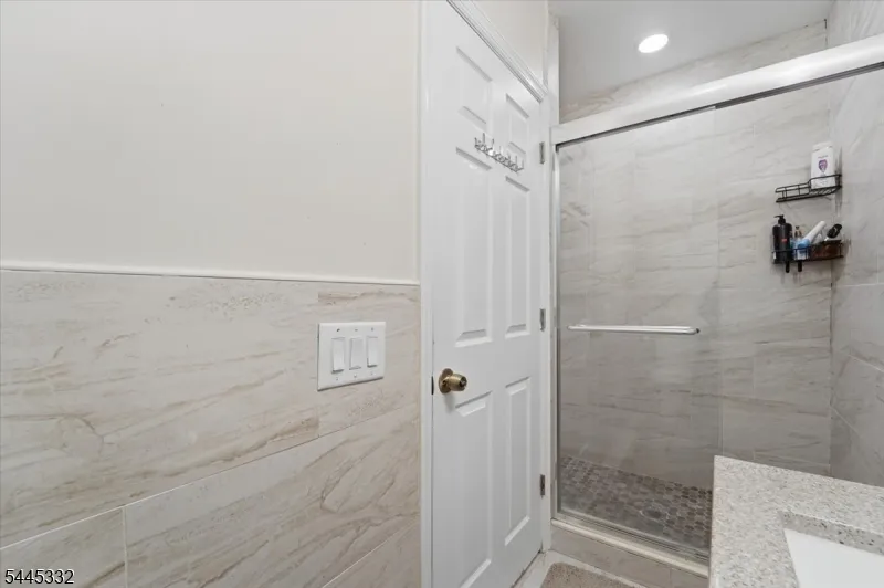 409 Hancock St South Plainfield, NJ 07080