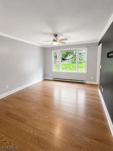 21 Woodland Trl S Vernon, NJ 07419