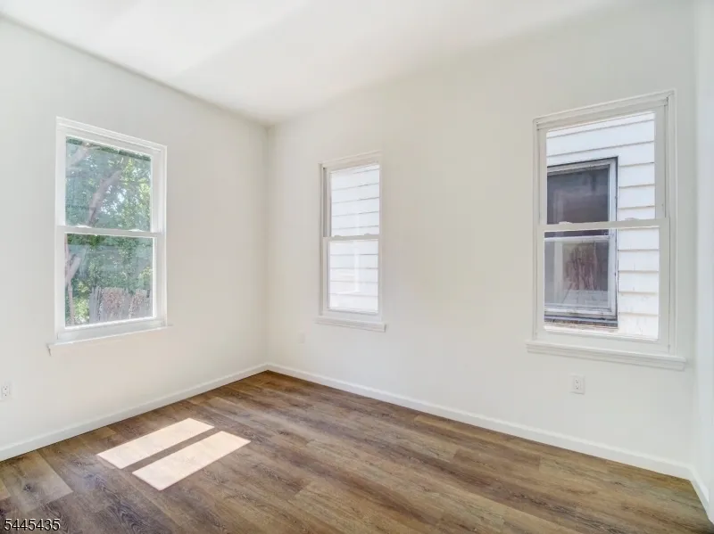 94 Washington Ave Irvington, NJ 07111